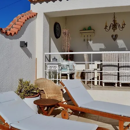Holiday home Casa Mireille *
