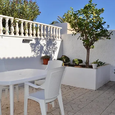 Casa Mireille Holiday home *